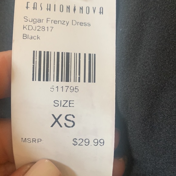 Dress - Picture 3 of 4